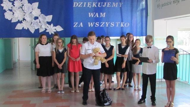 23.06.2016_POŻEGNANIE KLAS VI04.JPG